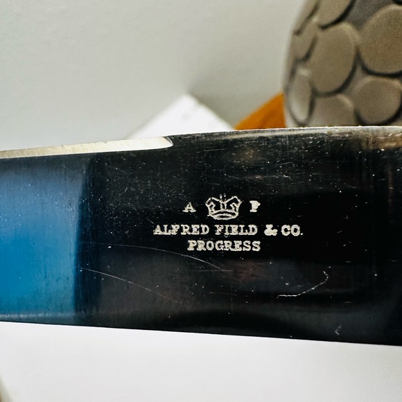 Vntg ALFRED FIELD & CO. PROGRESS Bakelite Handles 6pc KNIFE - Picture 2 of 4